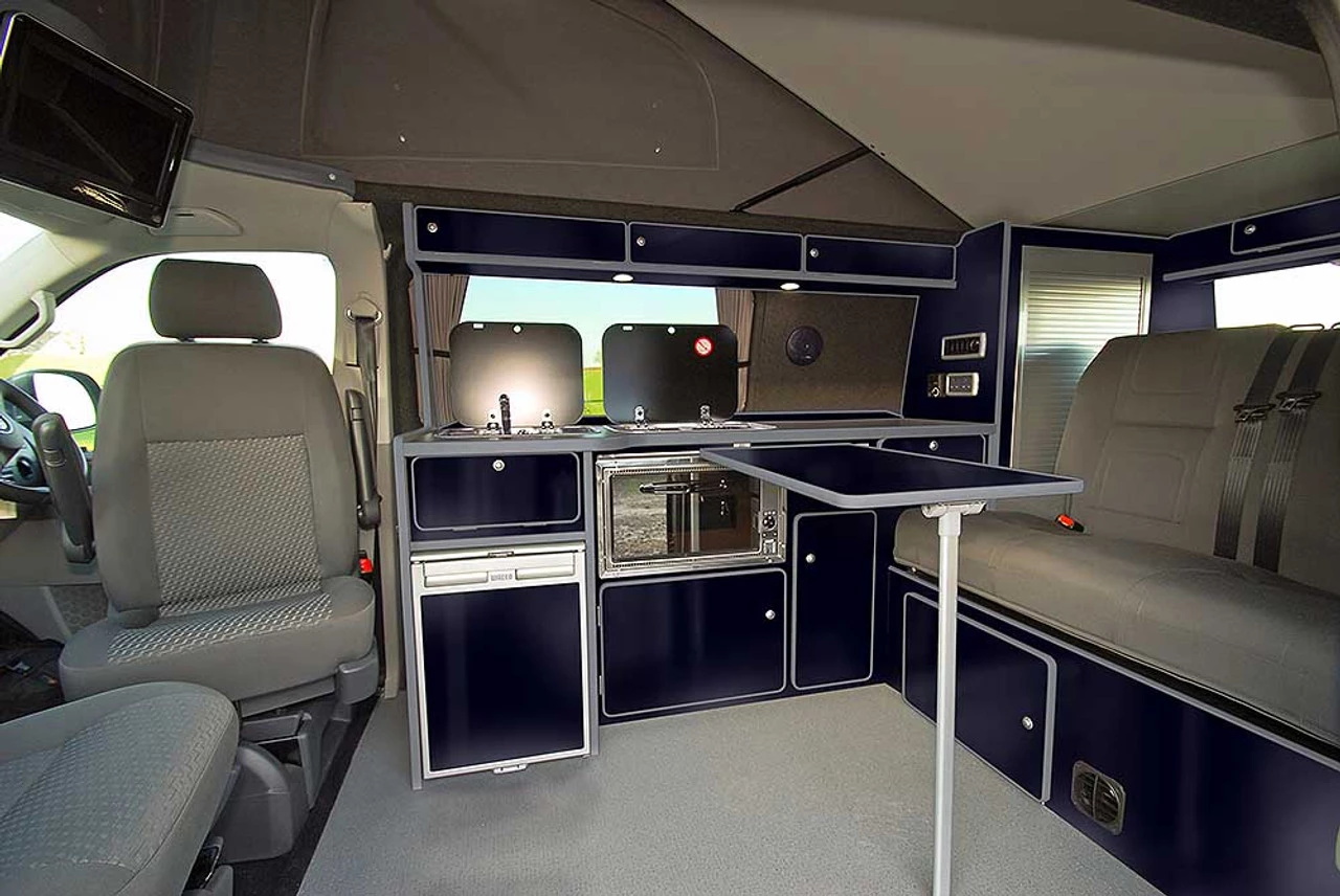 15mm Lightweight Campervan Furniture Ply - Gloss Black 3 15mm Lightweight Campervan Furniture Ply - Gloss Black - Image 3